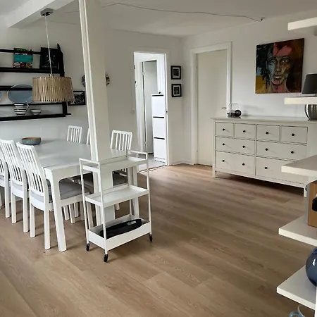 Lovely And Cosy Town Holiday home