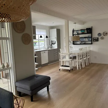 Holiday home Lovely And Cosy Town *