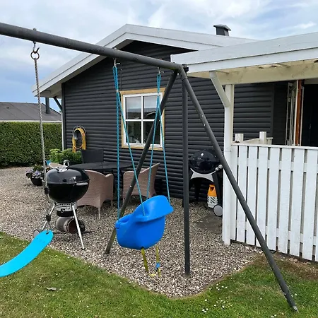 Lovely And Cosy Town Holiday home *