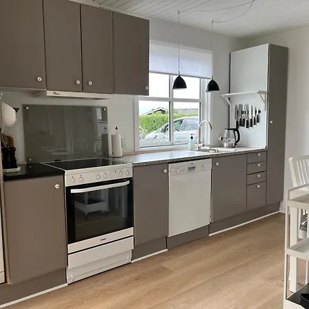 Lovely And Cosy Town Holiday home *